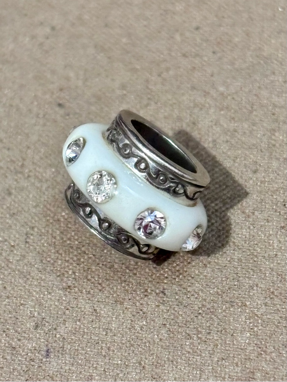 🆕Listing! Brighton oval Dazzle Spacer in white Resin bead Clear crystals Retired